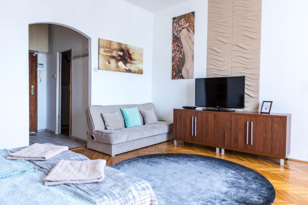 Danube Apartment Budapest Bagian luar foto