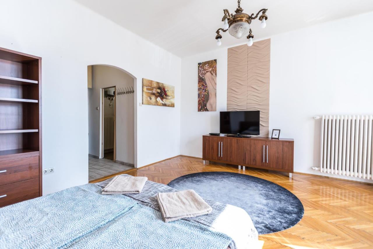 Danube Apartment Budapest Bagian luar foto